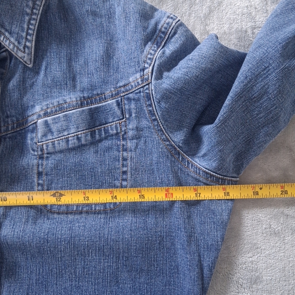 Vintage Tommy Hilfiger Denim Shirt Youth Blue Button Up Long Sleeve M - Picture 14 of 15